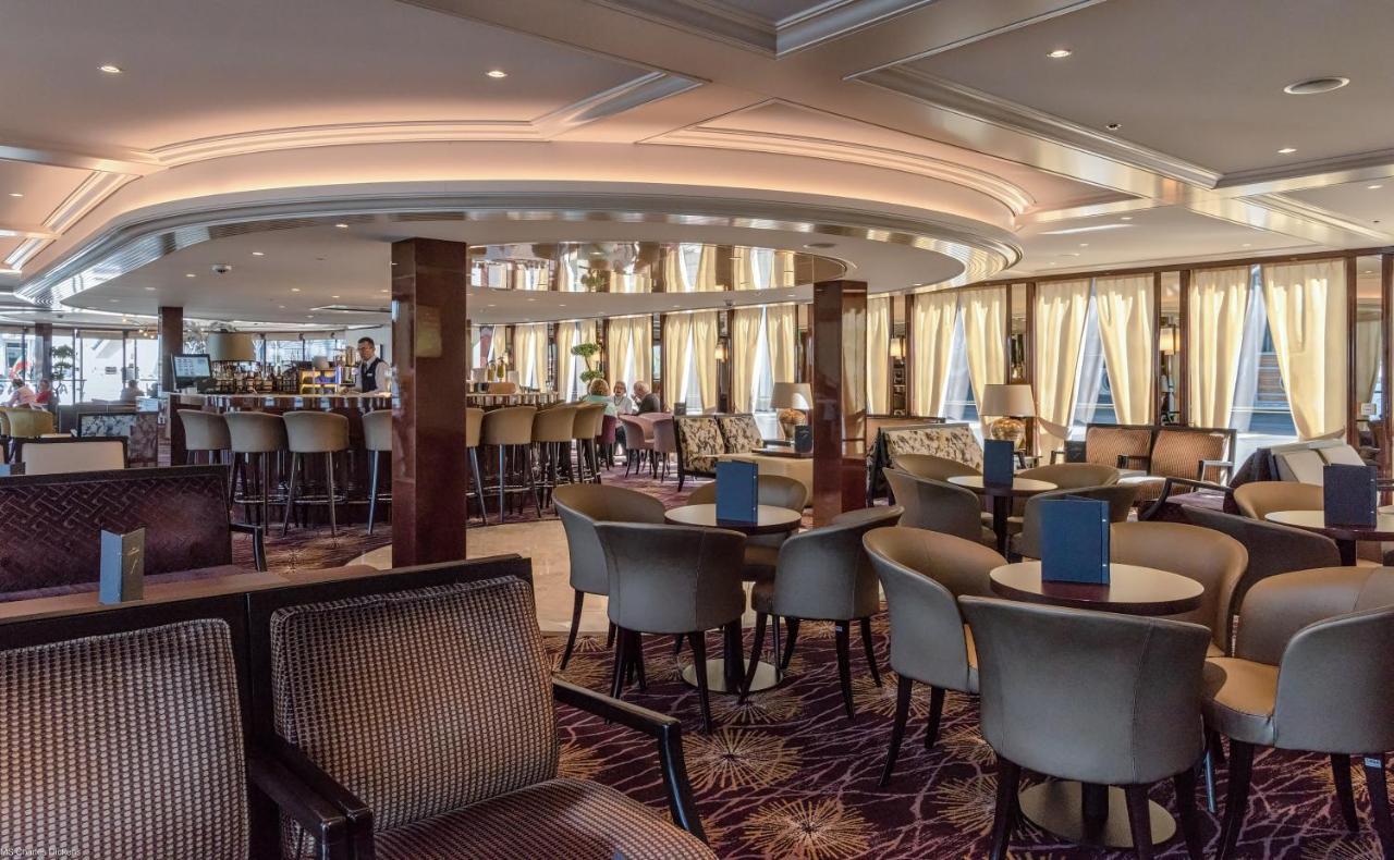 Select Ms Charles Dickens - Frankfurt Hotel Frankfurt am Main Bagian luar foto