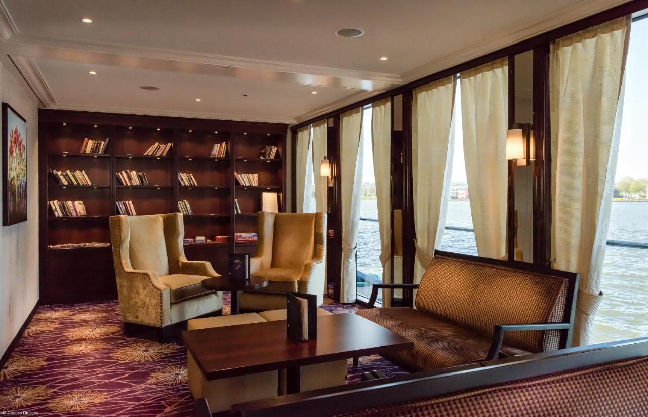 Select Ms Charles Dickens - Frankfurt Hotel Frankfurt am Main Bagian luar foto